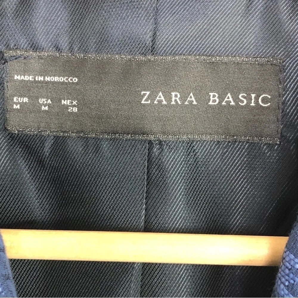 𝅺Zara basic Navy blue one button closure blazer